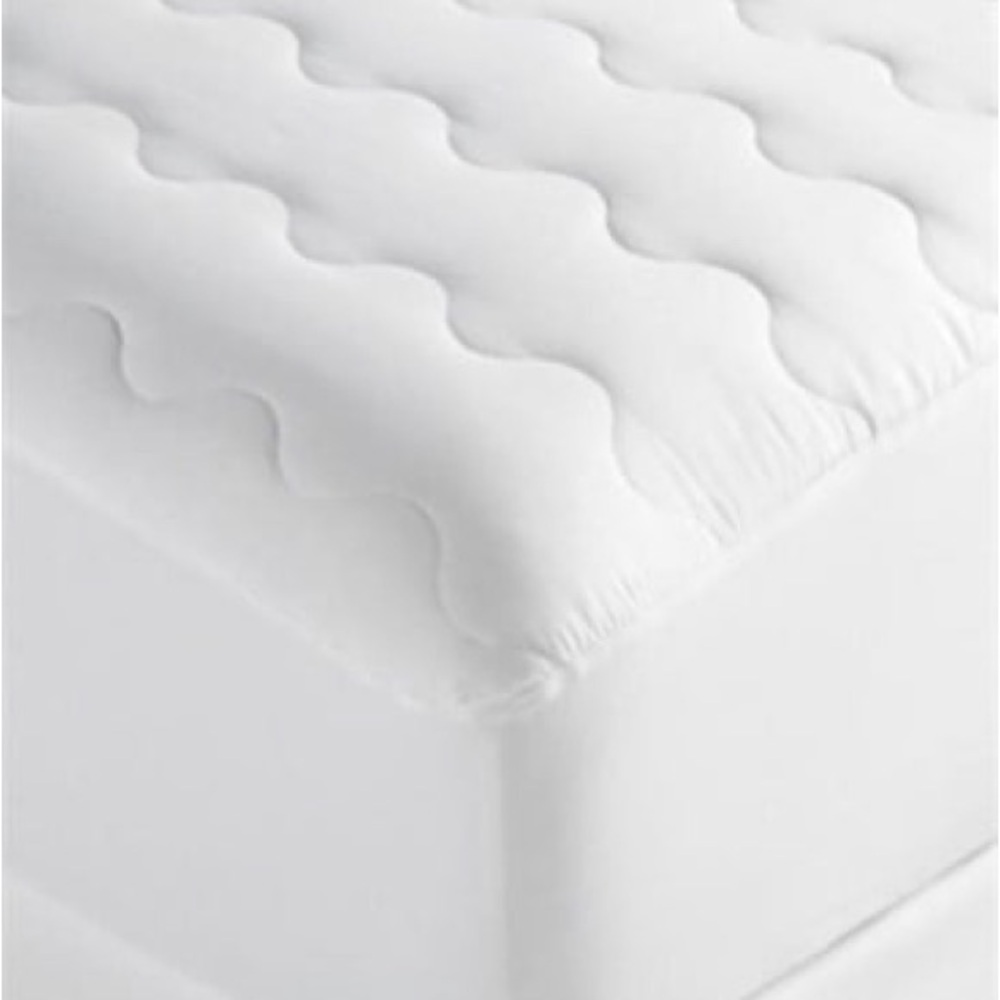 Martha Stewart Essentials Waterproof Mattress Pade(brand new open box) - Picture 1 of 1